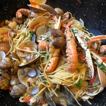 Chiara San Miguel de Abona