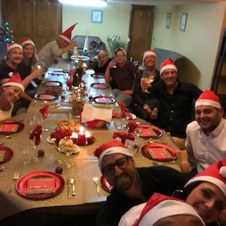 Chiara Oda ve Kahvaltı 3*