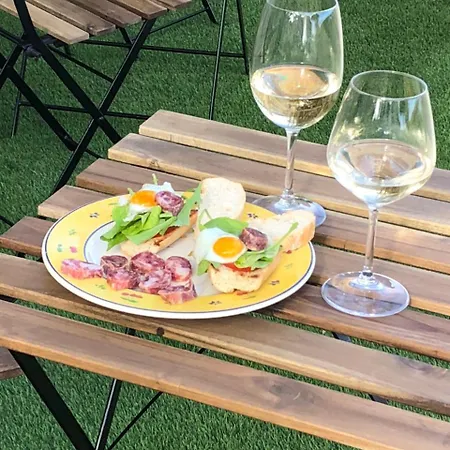 Chiara San Miguel de Abona